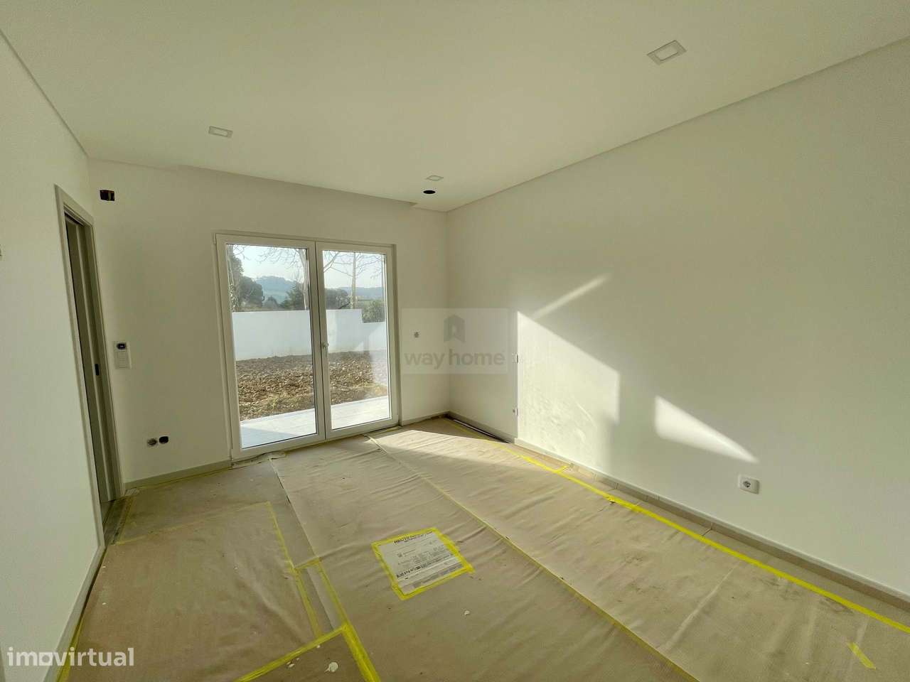 Moradia T4 | Quatro suites | Elevador | Garagem | Lourinhã | Praia da-17