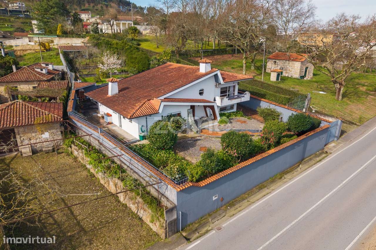 Moradia T3 em Vizela - Grande imagem: 2/43