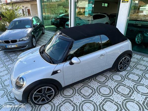 MINI Cabrio Cooper D - 14