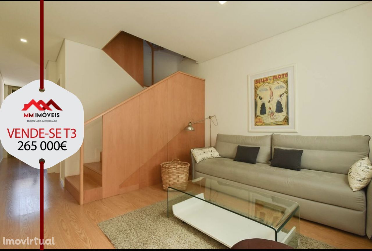 T3 | Investimento | 2 Frentes | Duplex | 2012 | Arrumos | Sé – Porto