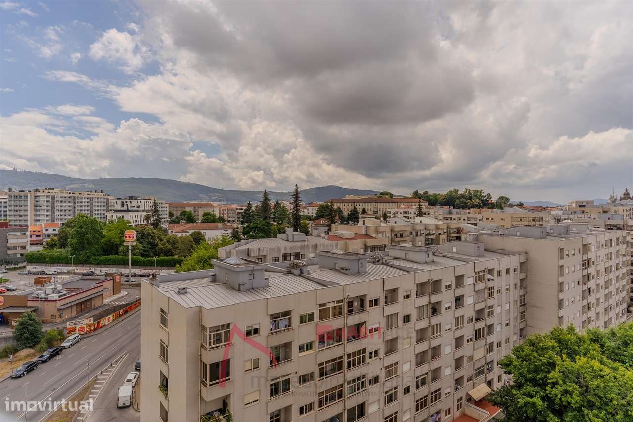 Apartamento T4 Mobilado à Venda em São Vicente, Braga-56