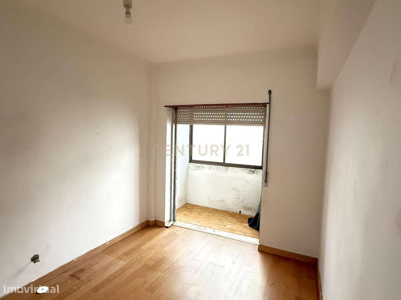 T3 no Coração da Arrentela – Oportunidade Única! 250.000 Euros-6