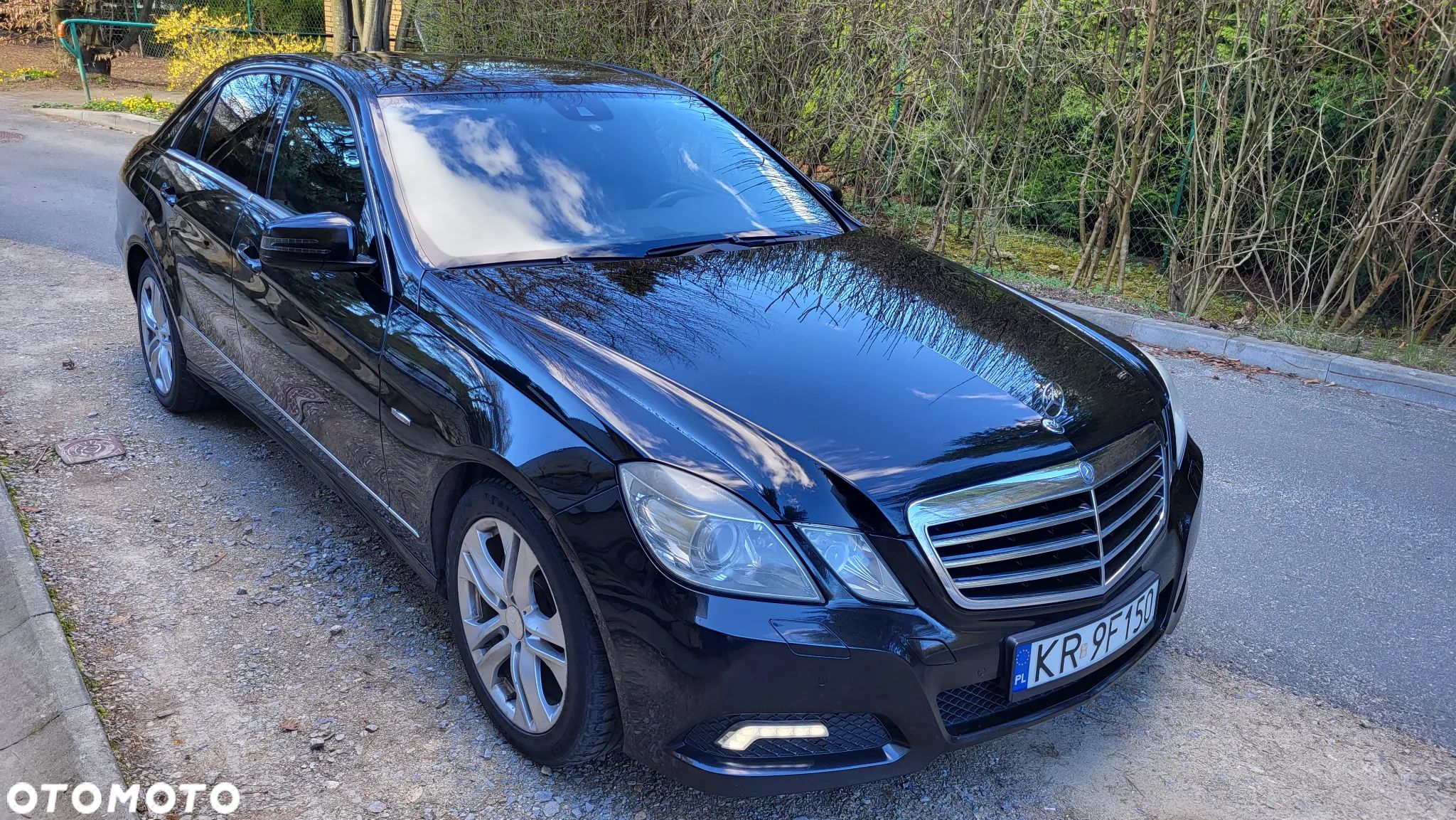 Mercedes-Benz Klasa E 220 T CDI DPF BlueEFFICIENCY Automatik Avantgarde - 1