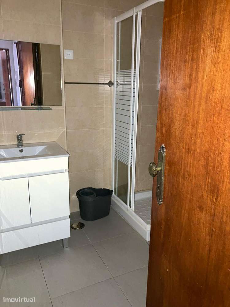 Apartamento T1  Excelente Oportunidade de Investimento-7
