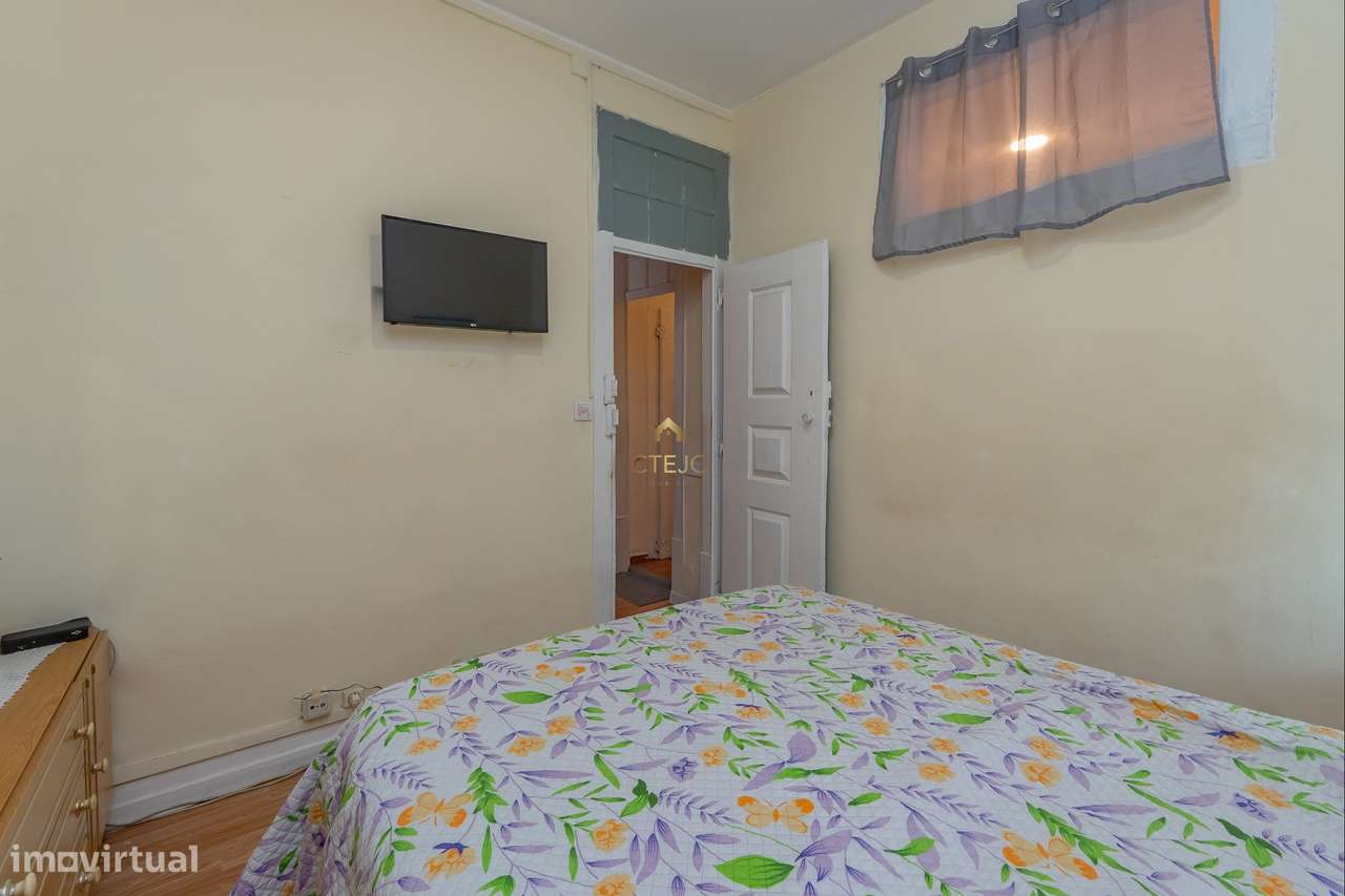 Apartamento T4 Central em Misericórdia, Lisboa-17