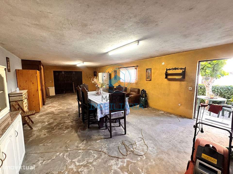 Moradia T3 com jardim e terreno | Lousado-8