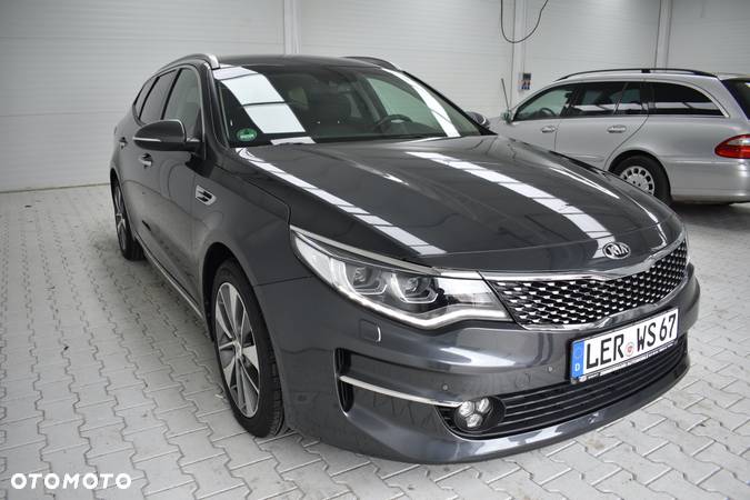 Kia Optima Sportswagon 1.7 CRDI DCT Vision - 7