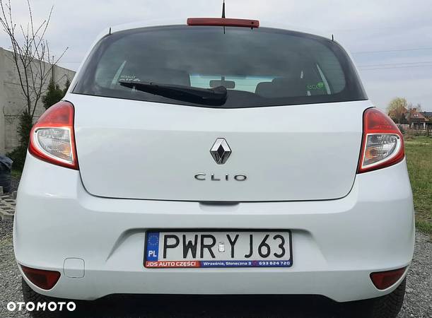 Renault Clio 1.5 dCi Tech Run - 13