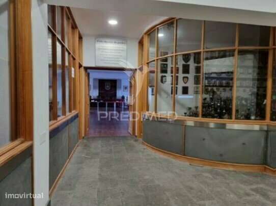 Imóvel Espaço Comercial/Serviços - Grande imagem: 3/6