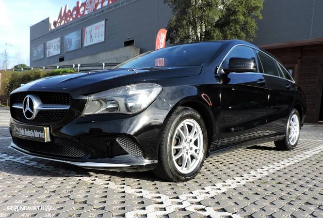 Mercedes-Benz CLA 200 d Shooting Brake - 15