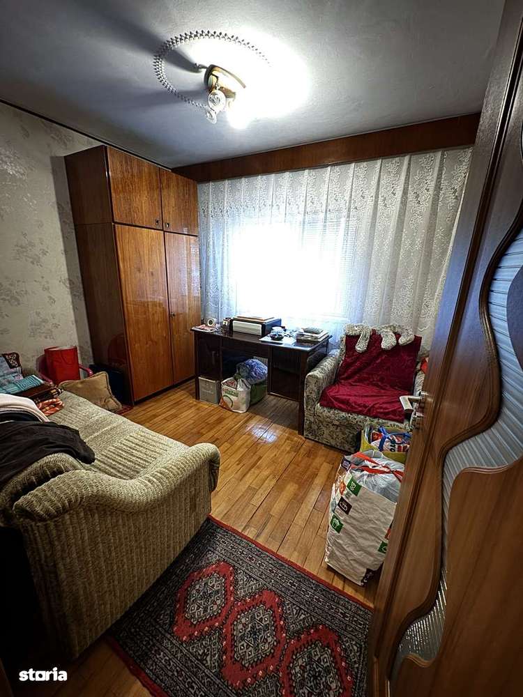 Apartament 3 camere decomandat Micalaca-4