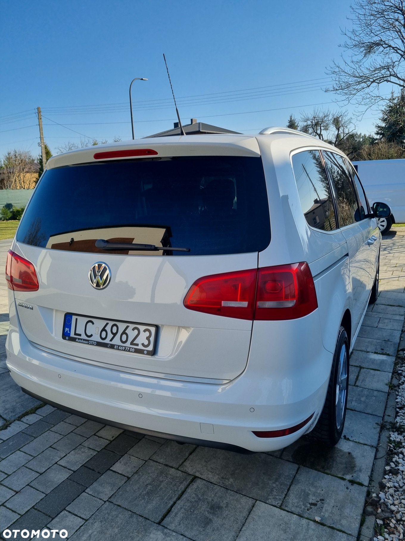 Volkswagen Sharan 2.0 TDI Comfortline DSG - 3