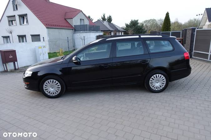 Volkswagen Passat 2.0 TDI Comfortline CityLine - 8