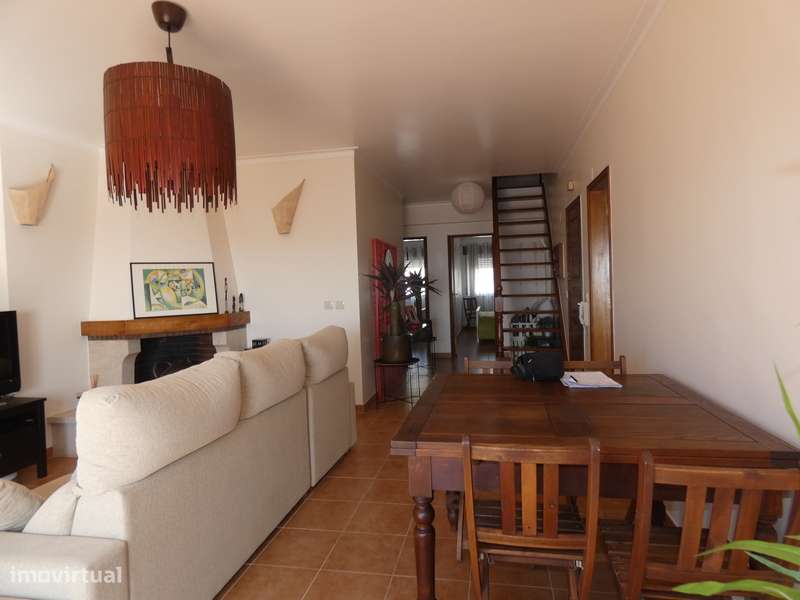 Apartamento T2+1 Duplex em Santa Cruz - com Vista Mar - Grande imagem: 4/27