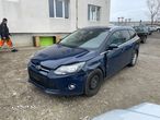 Dezmembrez piese Ford Focus 3 - 4