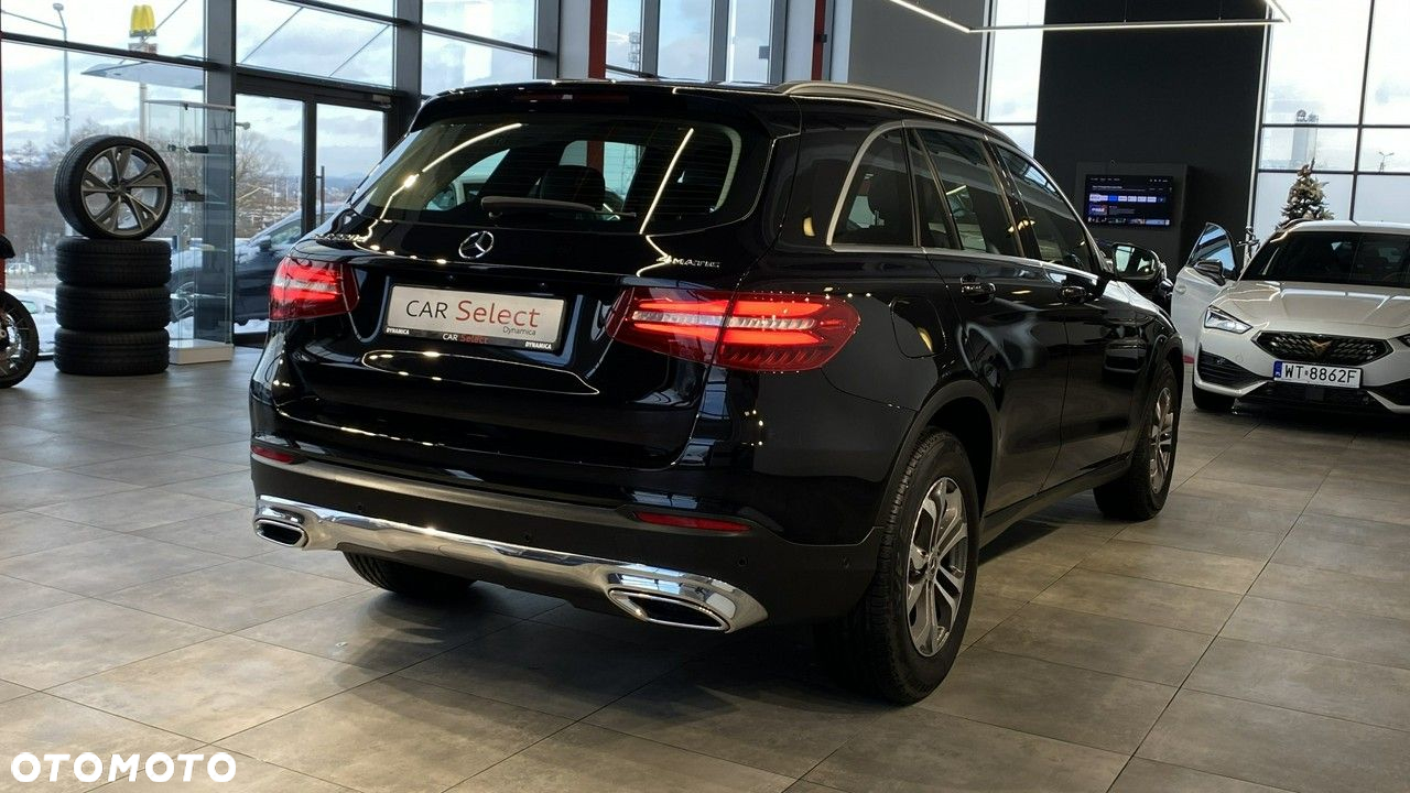 Mercedes-Benz GLC - 9