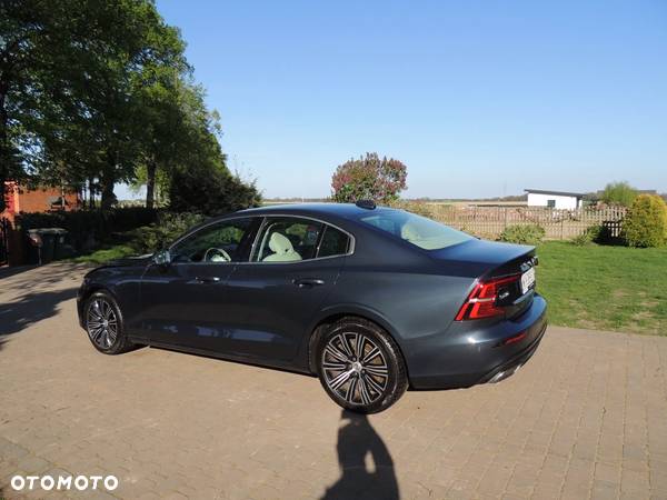 Volvo S60 B5 B R-Design - 14