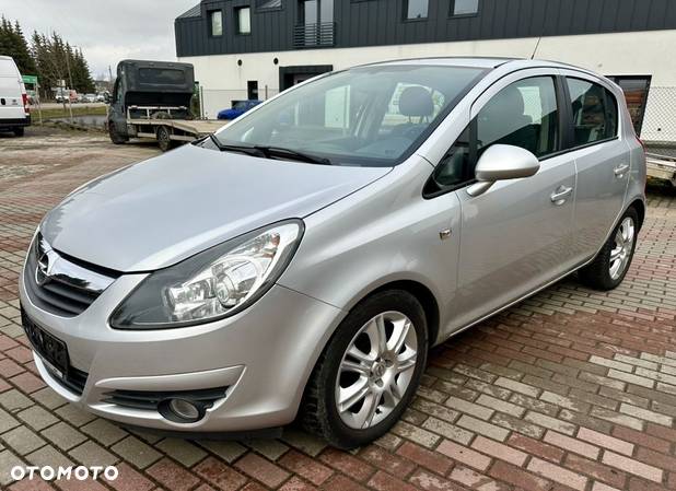 Opel Corsa 1.2 16V Enjoy - 1