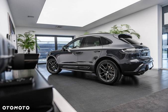 Porsche Macan T - 34