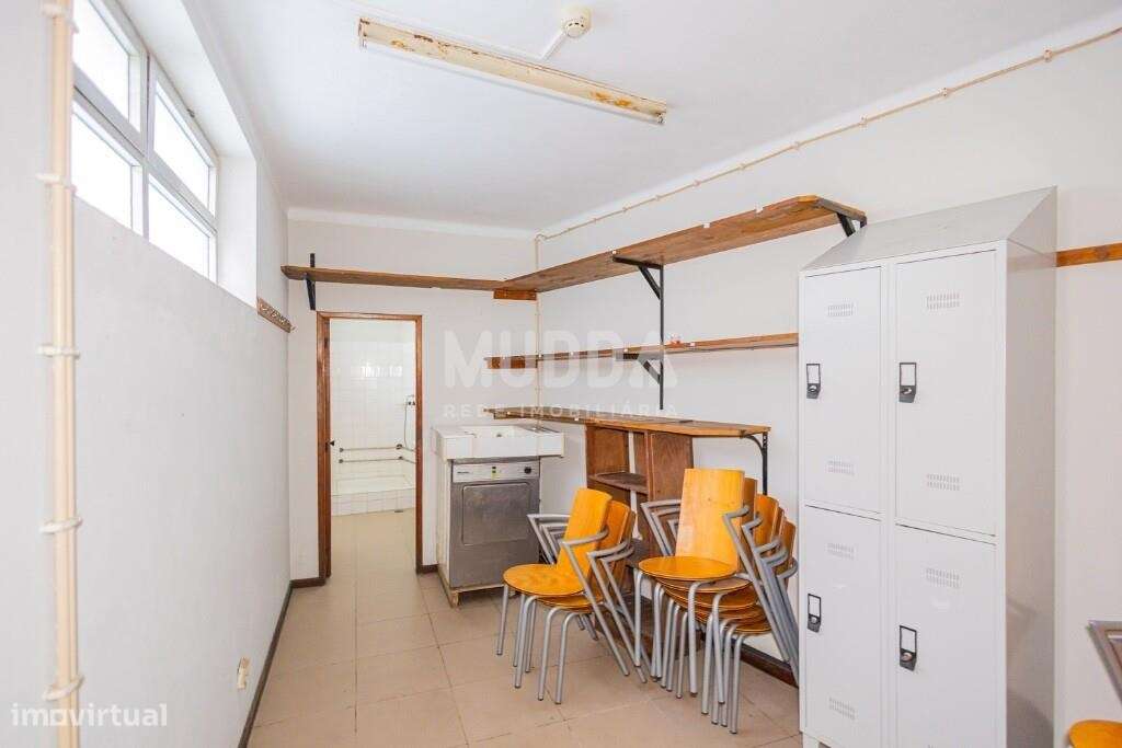 Espaço Comercial Premium com 715 m2 no Centro de Aveiro-16