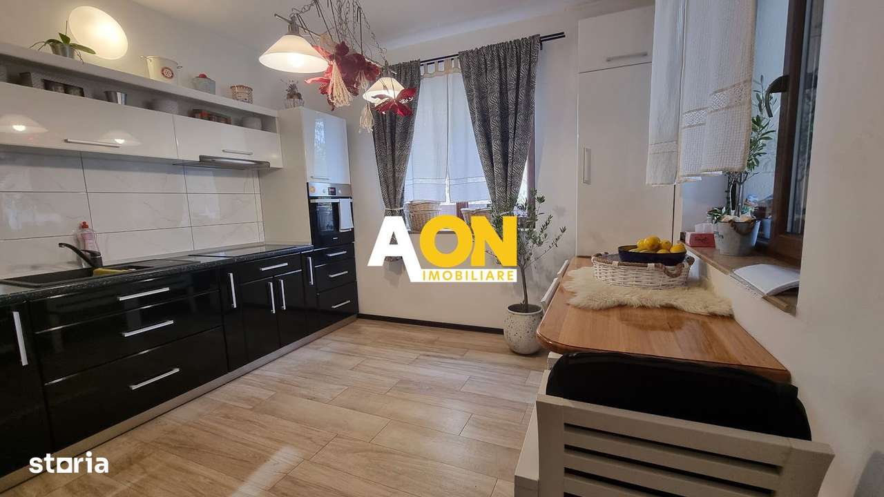 Casa 5 Camere, Zona Cetate, Ultrafinisata - Imagine principală: 3/18