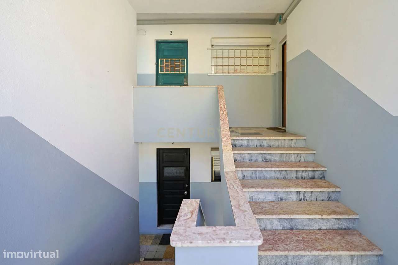 T2 na Arrentela junto à Baía do Seixal – Excelente oportunidade para r-13