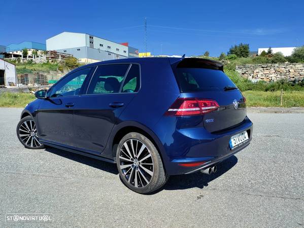 VW Golf - 9