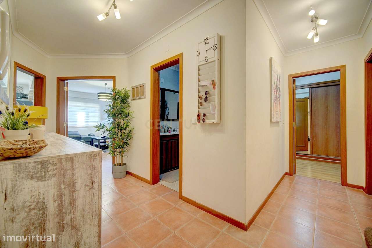 Excelente Apartamento T2 em Brejos de Azeitão - Grande imagem: 3/25