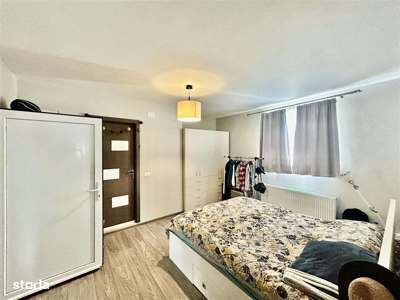 Casa individuala, 260 mpu, 8 camere, pivnita, parcare, 373 mp teren - Imagine principală: 3/17
