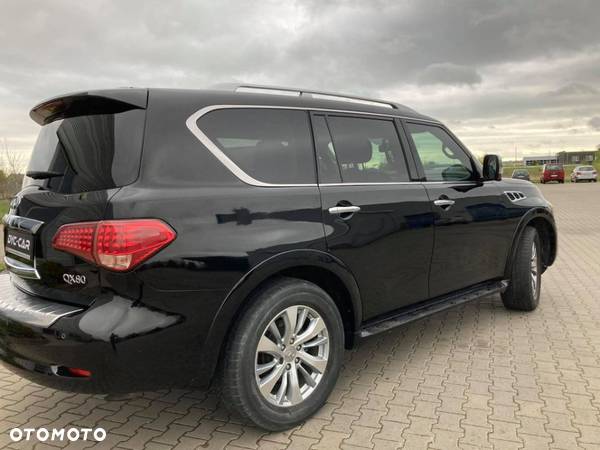 Infiniti QX80 - 4