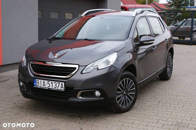 Peugeot 2008 1.2 VTi Allure - 1