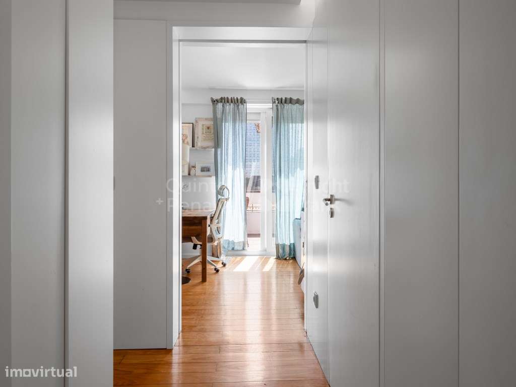 Penthouse T3 Duplex com Terraço | Próximo das Amoreiras-20