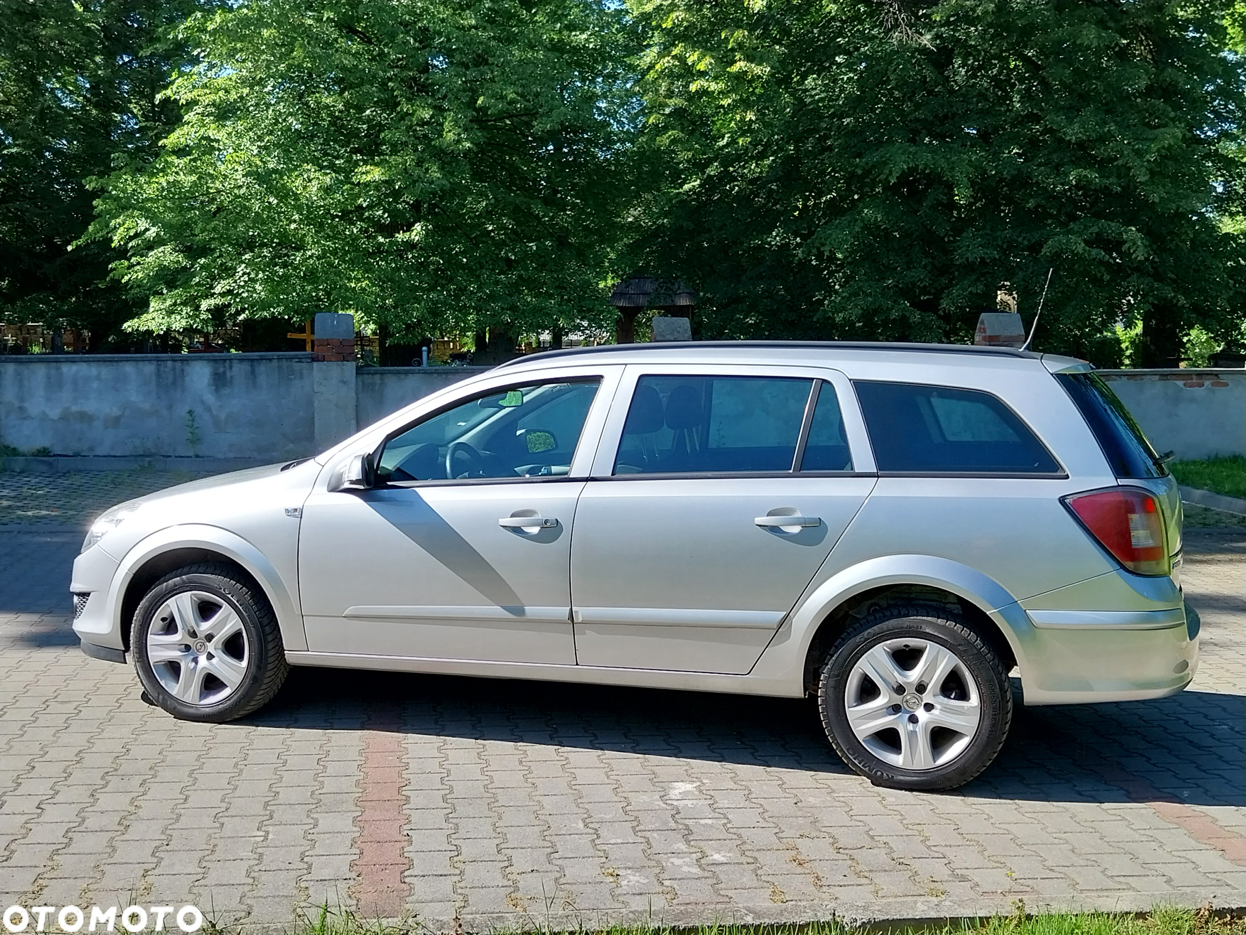 Opel Astra III 1.9 CDTI - 4