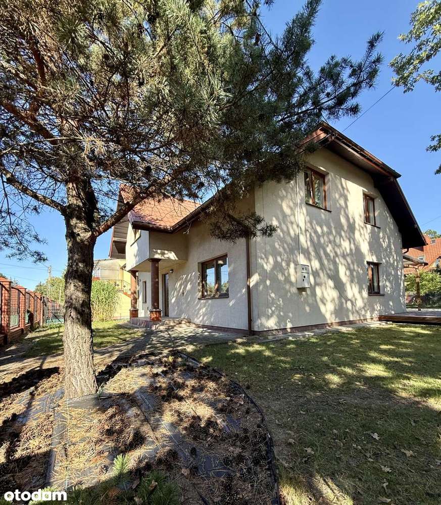 Dom wolnostojący | Garaż | Garderoba | Spiżarnia-16