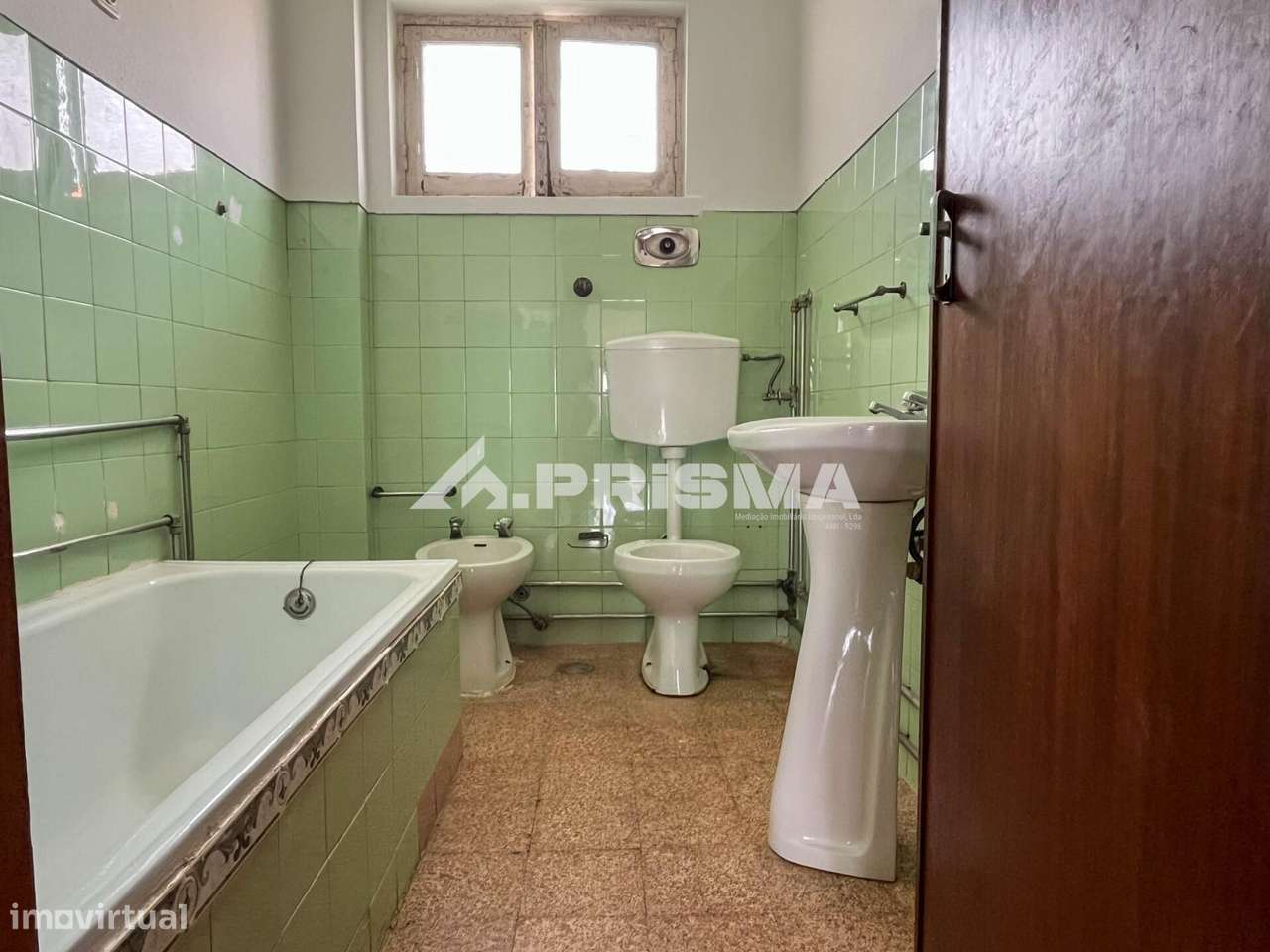 Apartamento  T3 para venda no centro de Castelo Branco-16