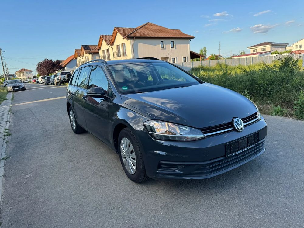 Volkswagen Golf VII [2012 - 2020] 1.6 TDI SCR Trendline 2020