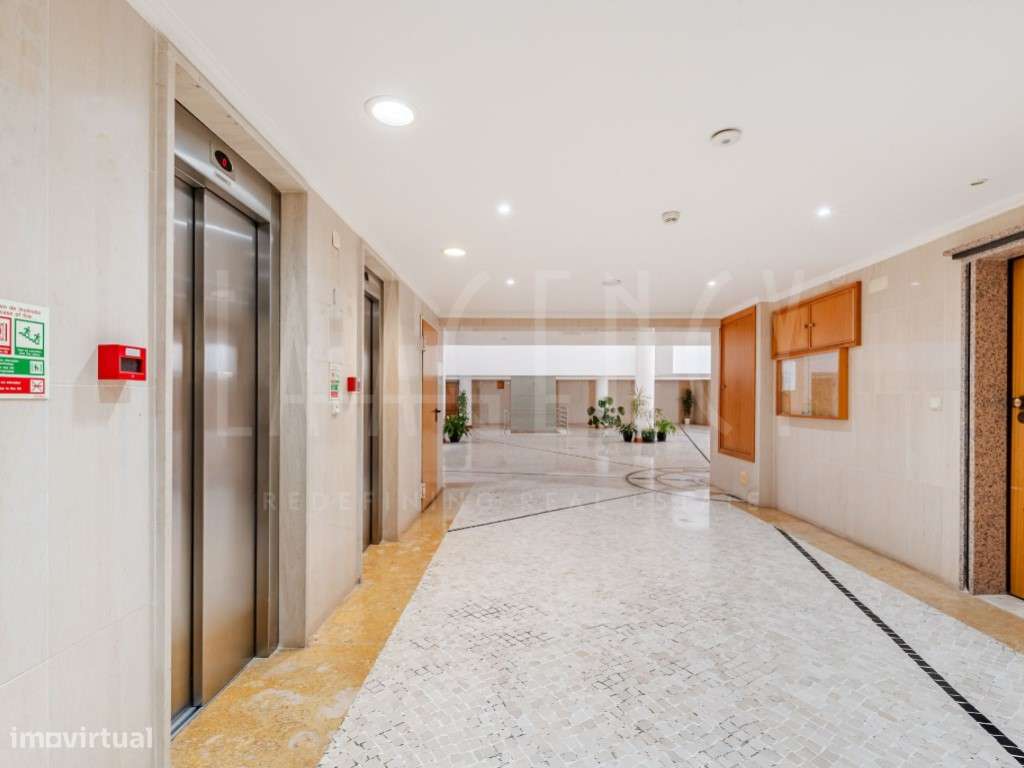 Apartamento T1 de Luxo na Guia - Condomínio Fechado com Vista Mar-39