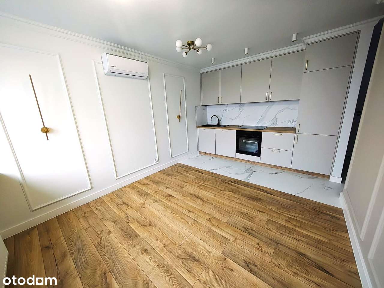 3 pokoje na 47 m2 z balkonem-0