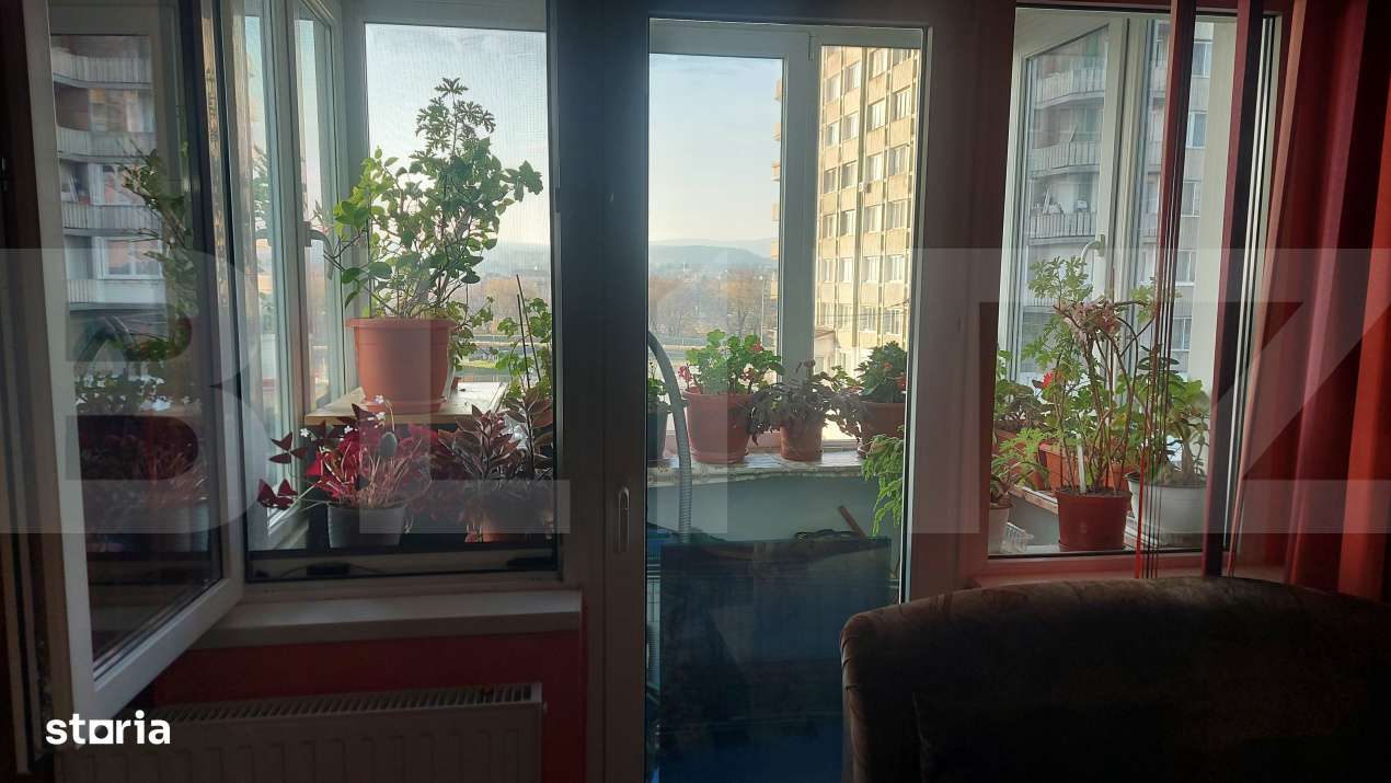 Apartament  3 Camere  Vedere Superba spre Lacul de Agrement zona Garii - Imagine principală: 4/6