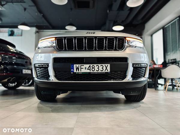 Jeep Grand Cherokee - 10