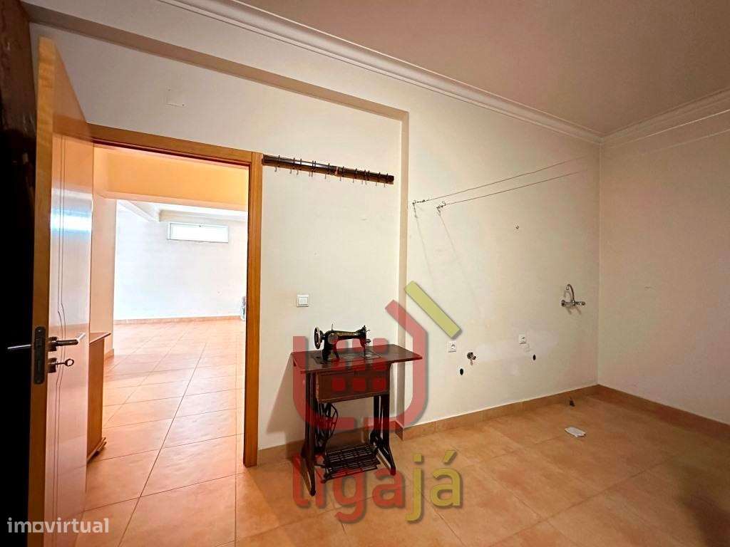 Moradia T5 de Excelência em Ourém!-47