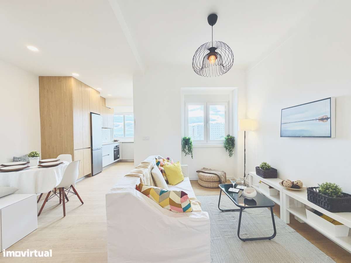T2 Remodelado | 75 m² | Vista Rio | Beato — Lisboa - Grande imagem: 1/24