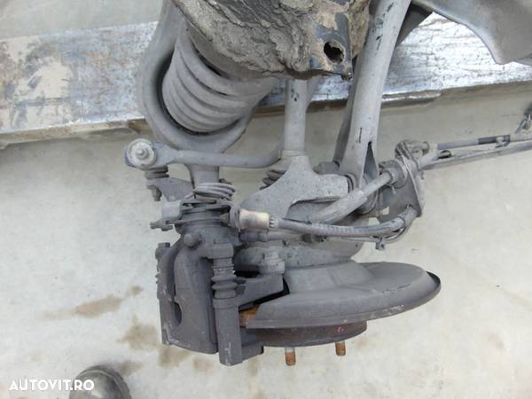 Punte spate Ford kuga 2009-2012. - 4