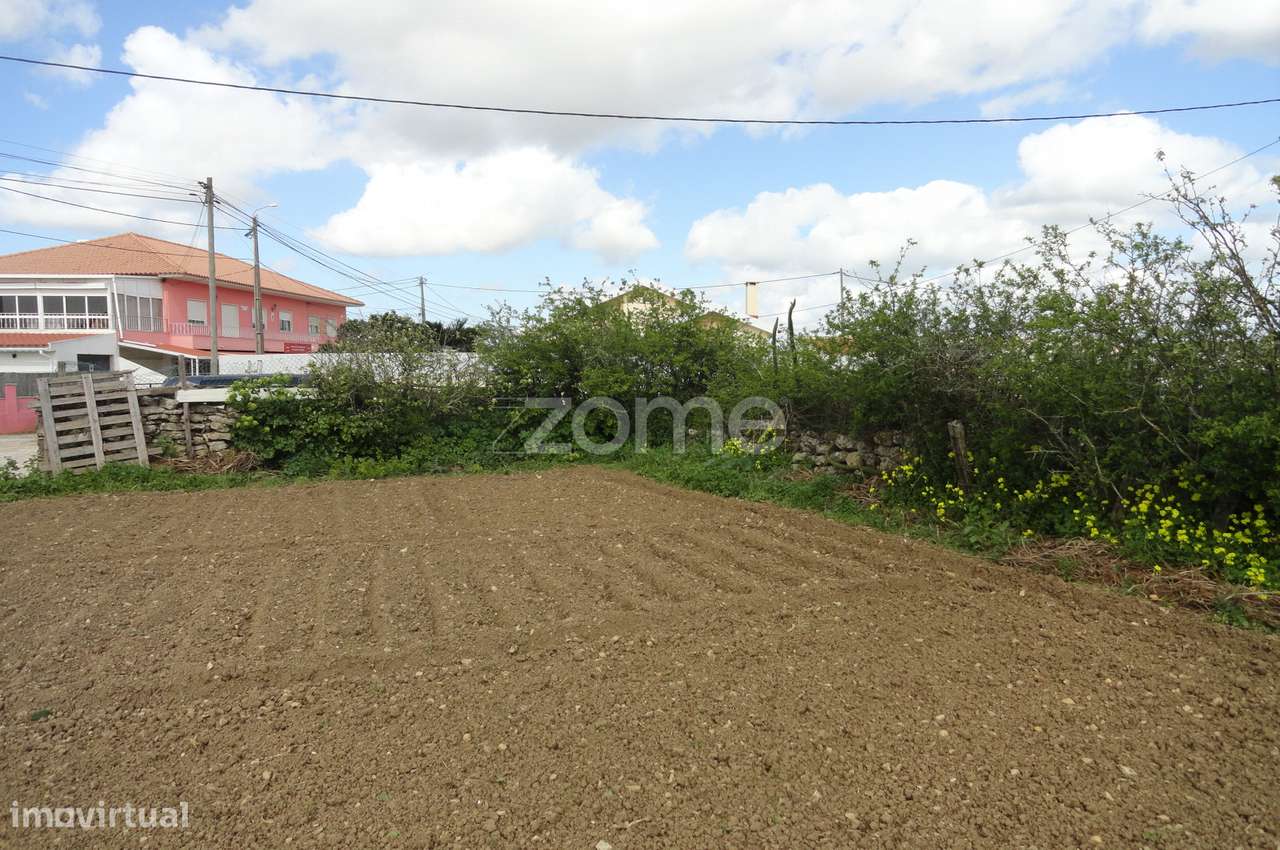 Terreno misto com 723 m2, em Cabra Figa-Rio de Mouro-Sintra - Grande imagem: 1/16