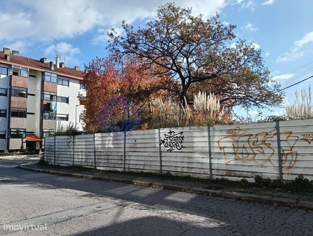 Terreno à venda para construção em altura em Ermesinde, Porto - Grande imagem: 5/25