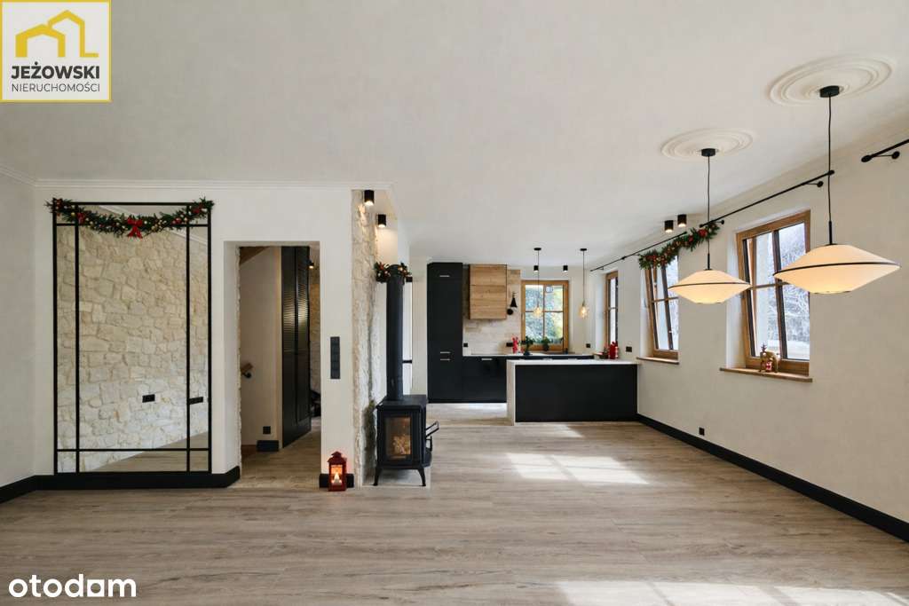 Nowoczesna willa w centrum Kazimierza Dolnego.-3