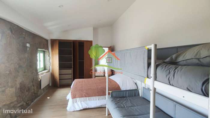 Terreno rústico com vista de mar e casa-18