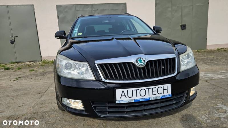 Skoda Octavia 2.0 TDI DPF 4x4 Elegance - 20