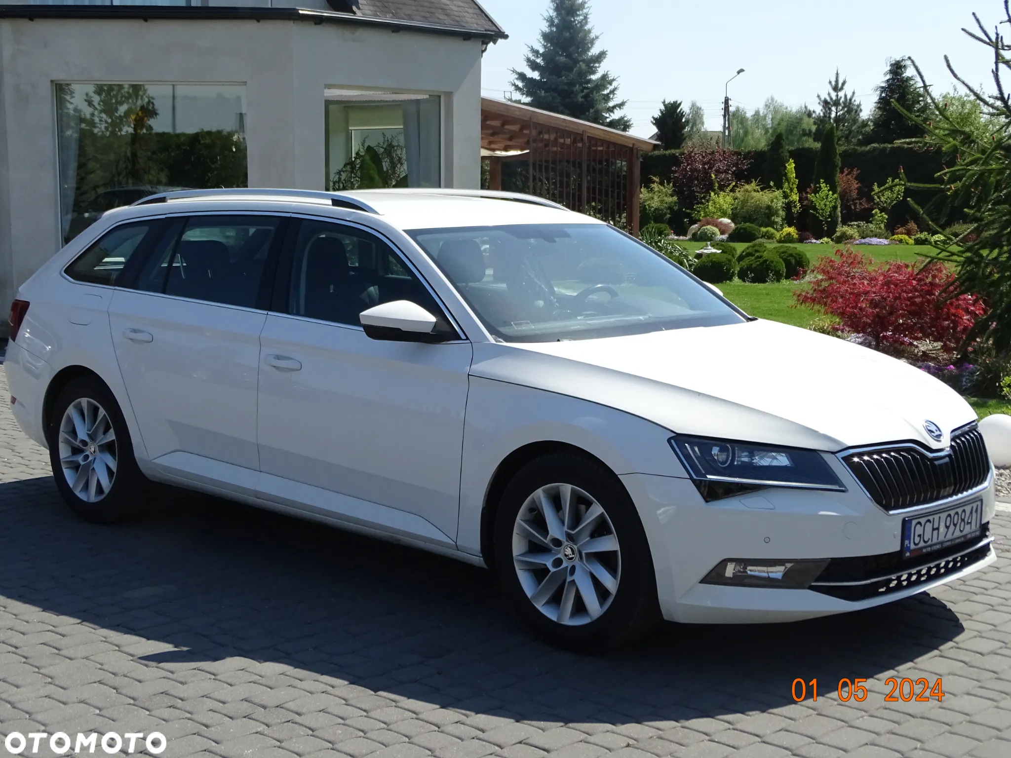 Skoda Superb 2.0 TDI Active DSG - 3