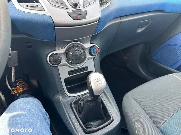 Ford Fiesta 1.25 Ambiente - 11